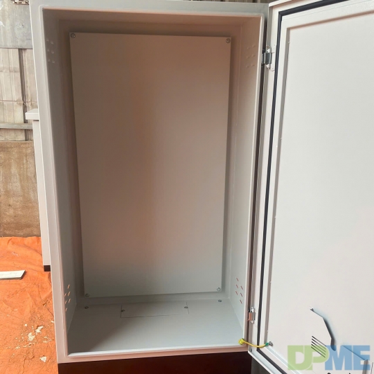 VỎ TỦ LẮP ĐẶT BIẾN TẦN