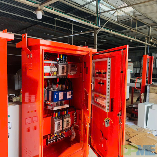 TỦ ĐIỆN MTS – TỦ CHUYỂN NGUỒN ĐIỆN BẰNG TAY