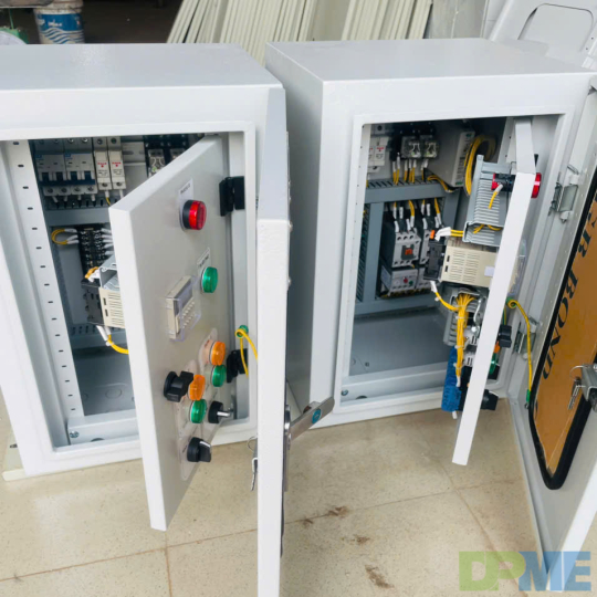 Tủ điều khiển bơm luân phiên