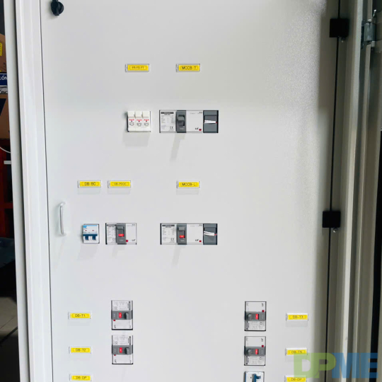Tủ điện phân phối 3P-4P 200A